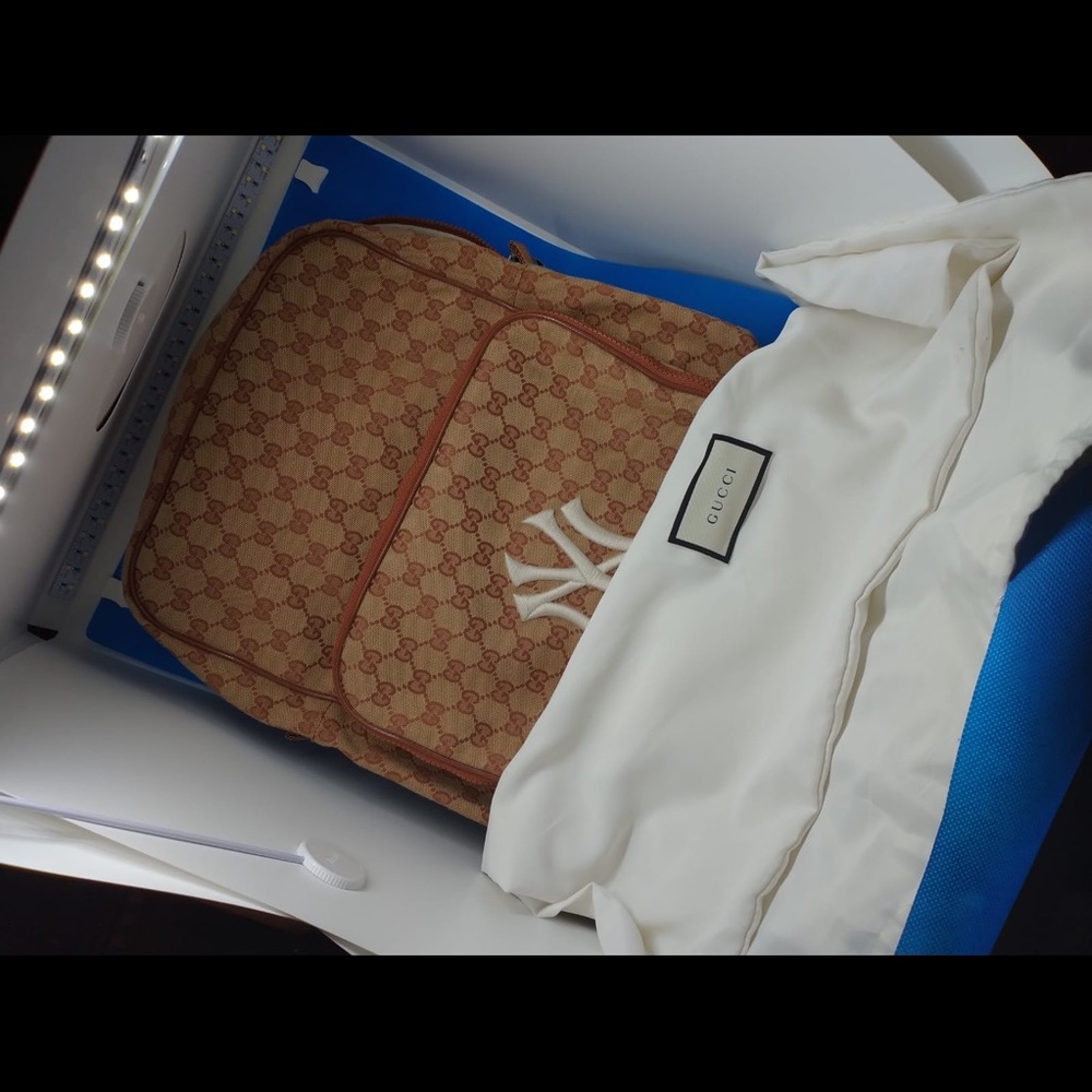 Gucci Limited Edition NY‎ Yankees Medium Backpack - Picture 4 of 12